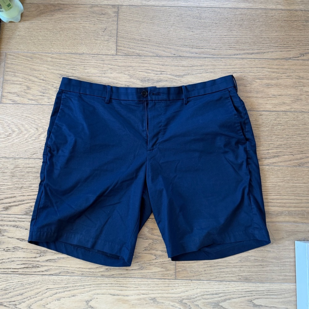 Banana Republic Chino Shorts - 38W